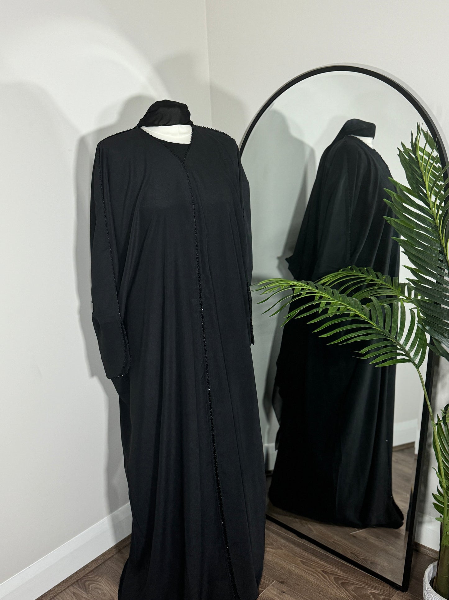 Noor abaya